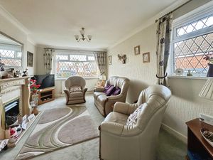 Photo 13- click for photo gallery